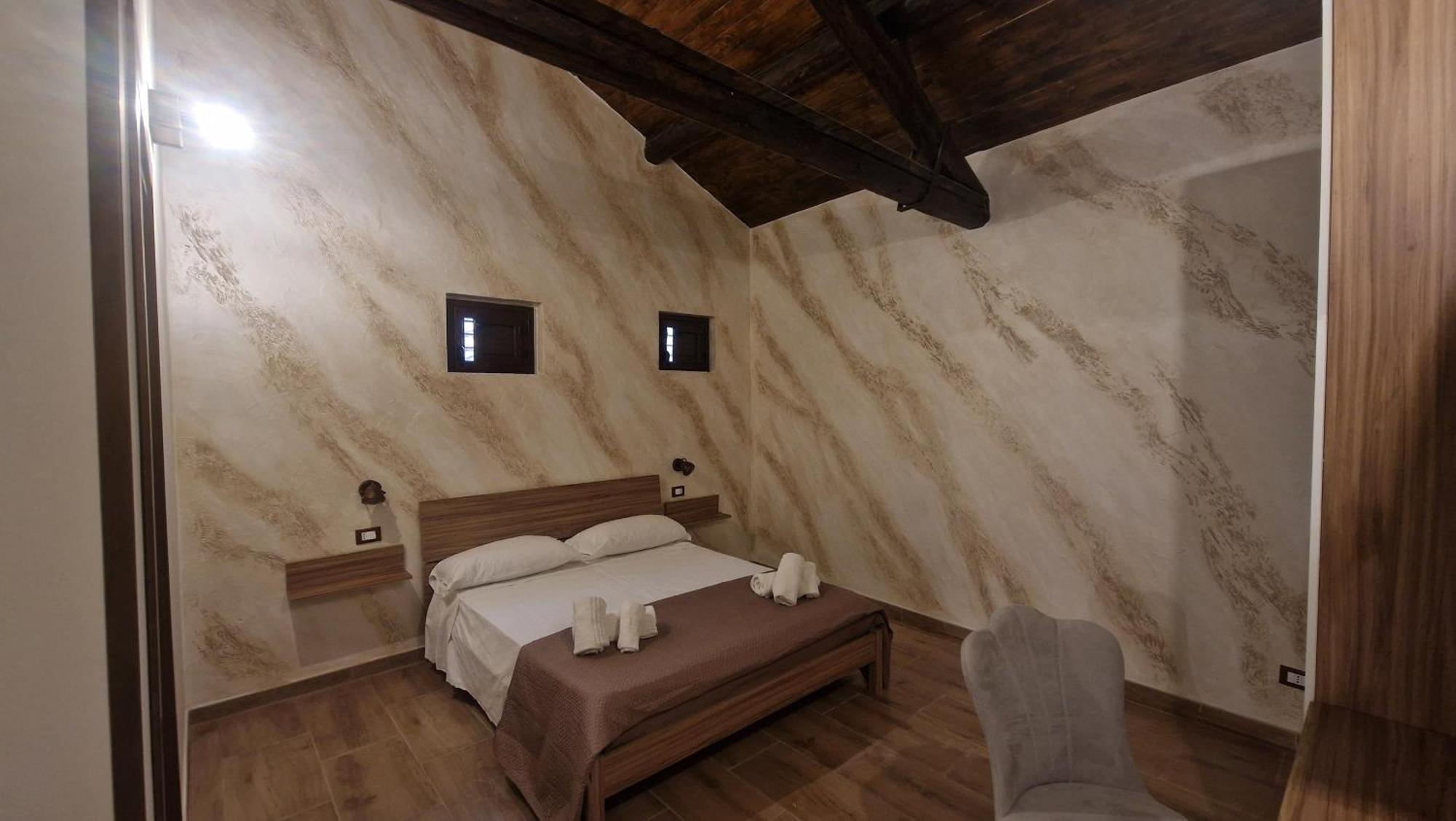 La Ciminiera Rooms Катанія Екстер'єр фото